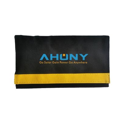 เครื่องชาร์จแผงพลังงานแสงอาทิตย์แบบกันน้ําสําหรับแคมป์ 21W ชาร์จ แพวเวอร์แบงก์ด้วย USB สองสาย